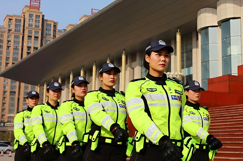 2018两会安保现场